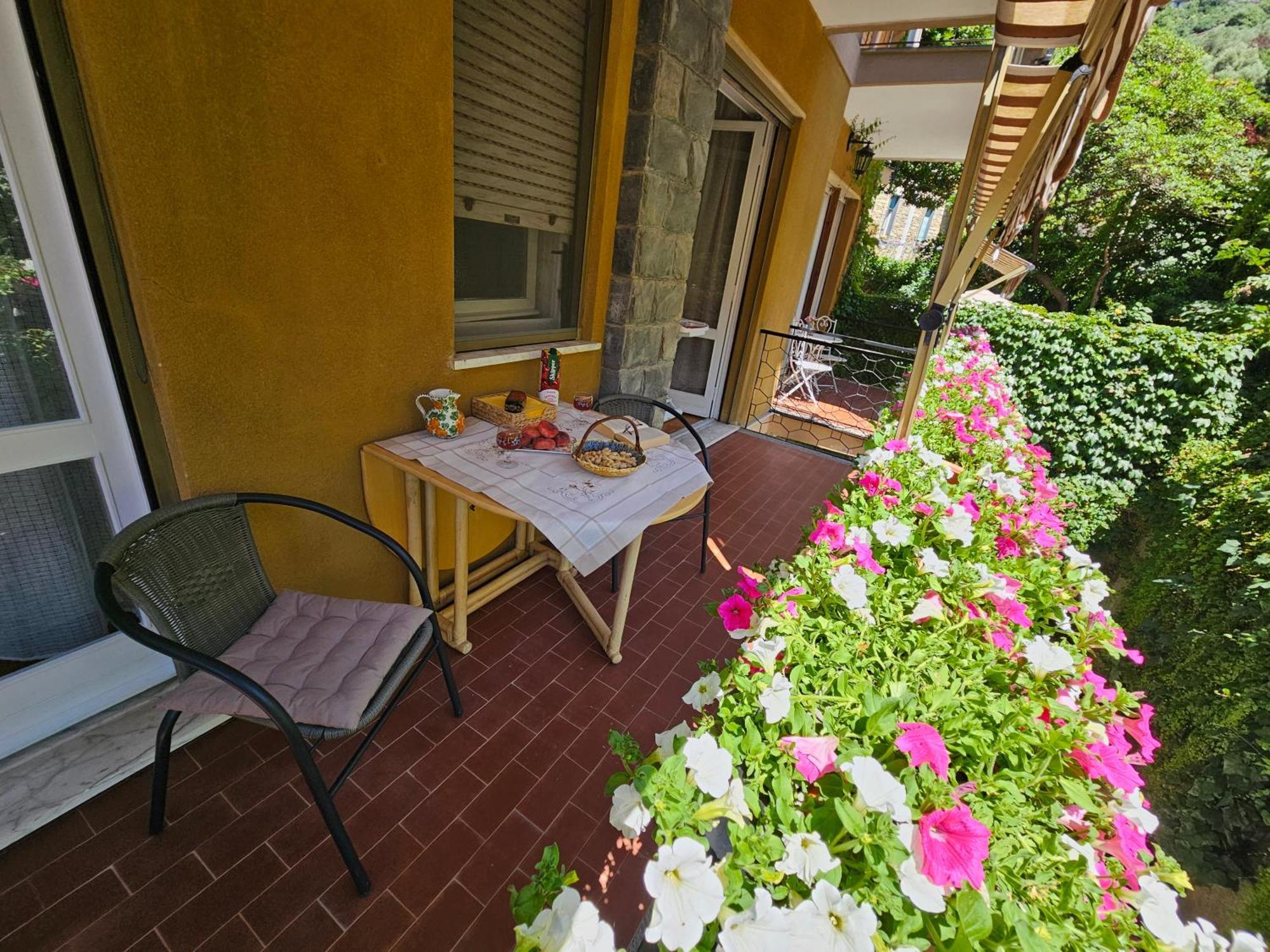 Casa Con Giardino Vicino Al Mare Leilighet Rapallo Eksteriør bilde